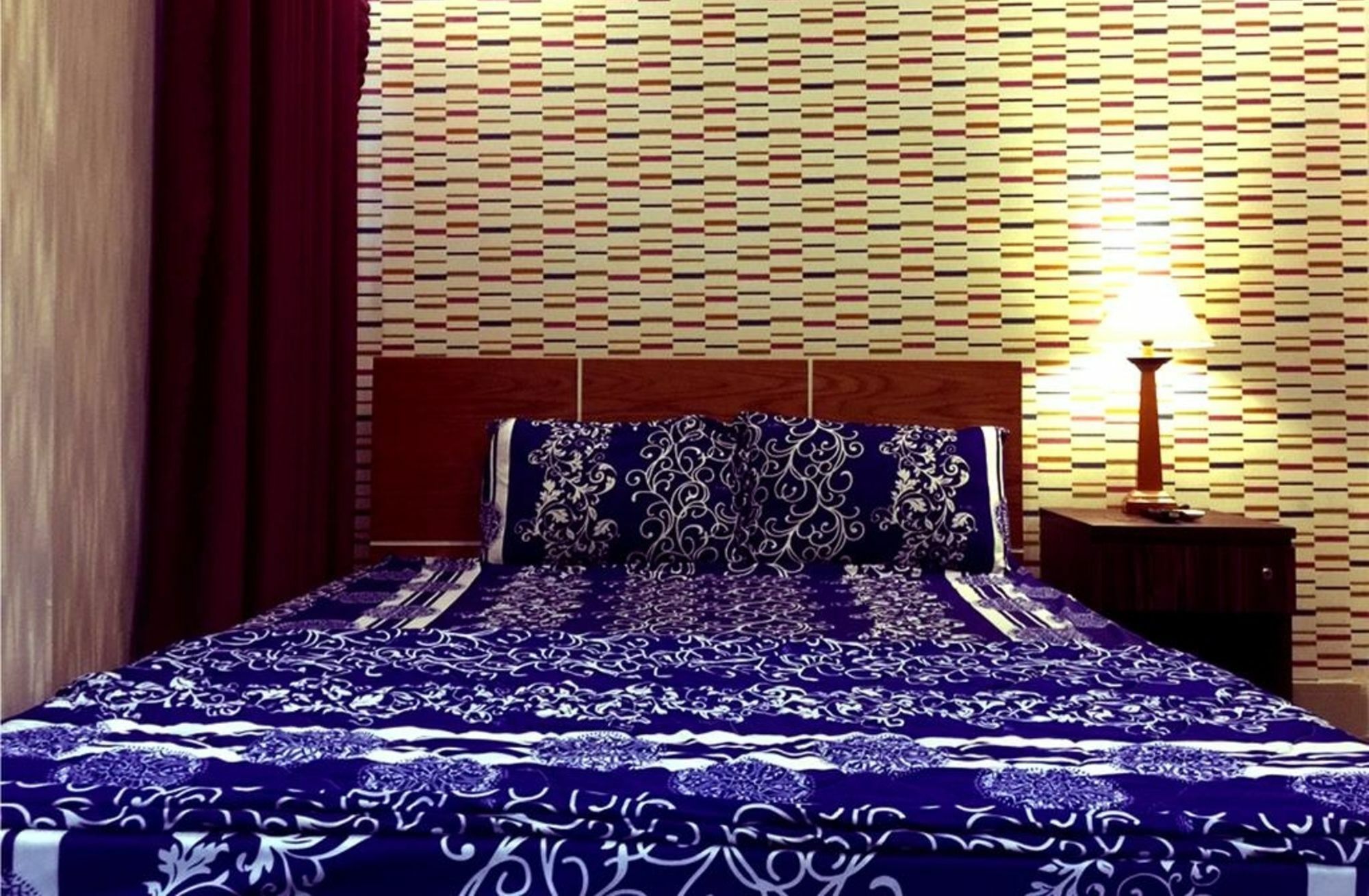 Venus Hotel - 2I1A Bạch Đằng P2 Tân Bình Thành Pho Ho Chí Minh Esterno foto