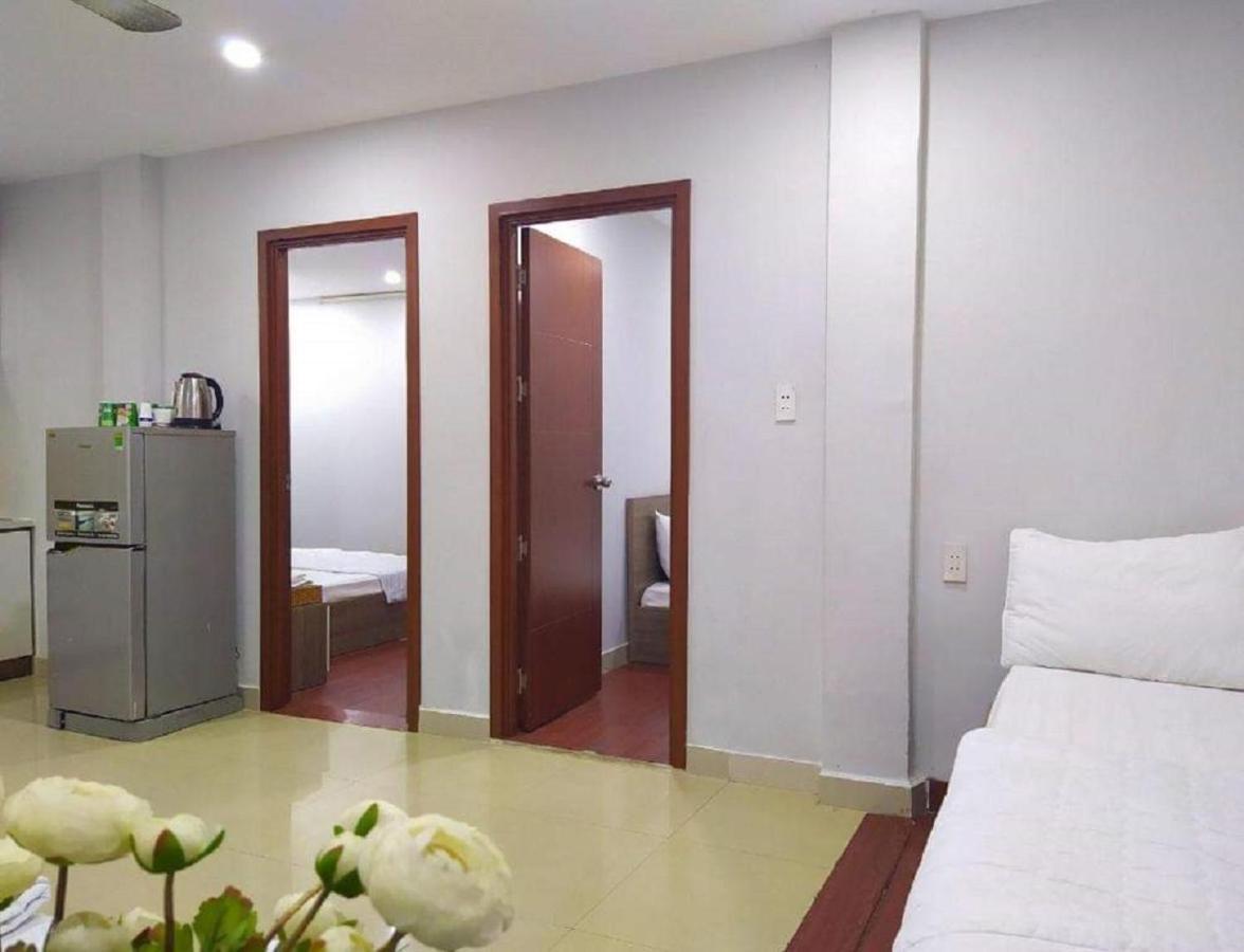 Venus Hotel - 2I1A Bạch Đằng P2 Tân Bình Thành Pho Ho Chí Minh Esterno foto