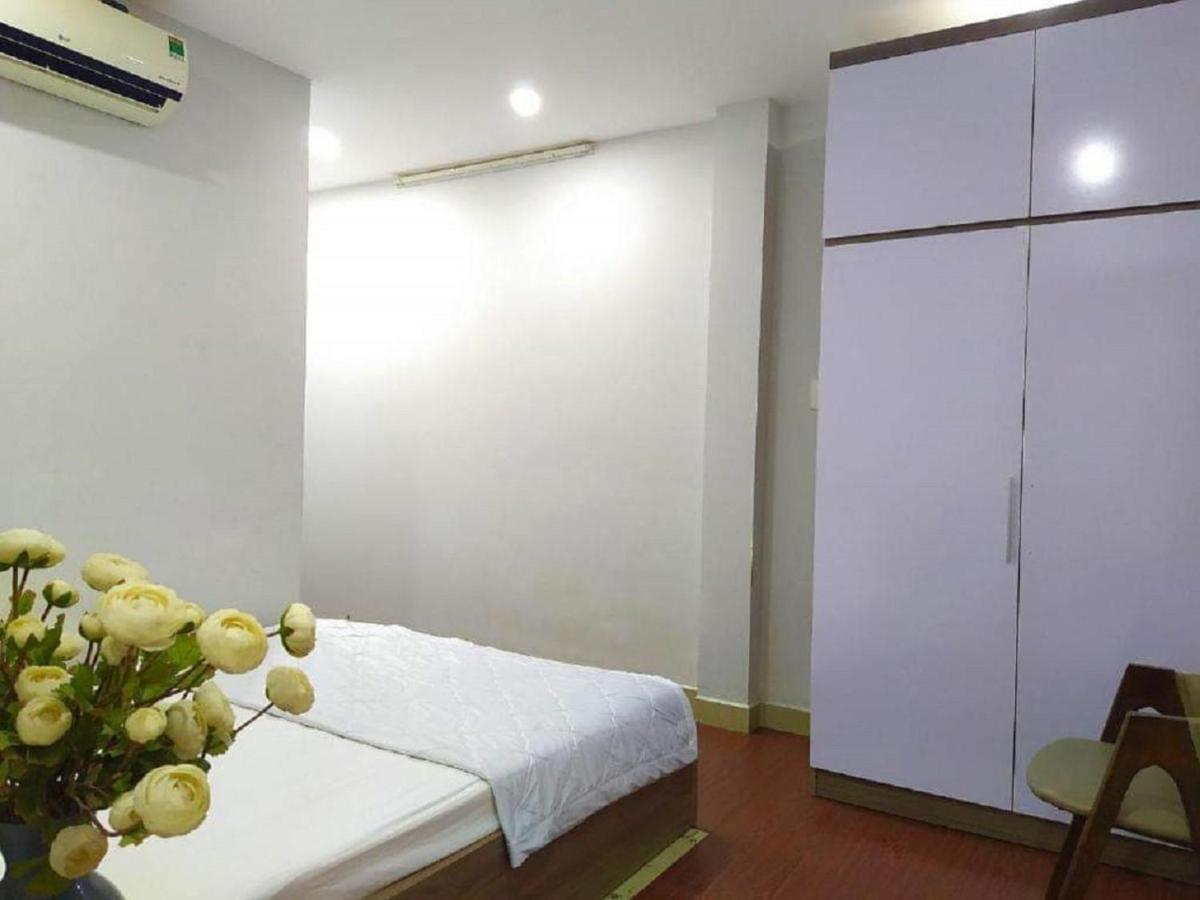 Venus Hotel - 2I1A Bạch Đằng P2 Tân Bình Thành Pho Ho Chí Minh Esterno foto