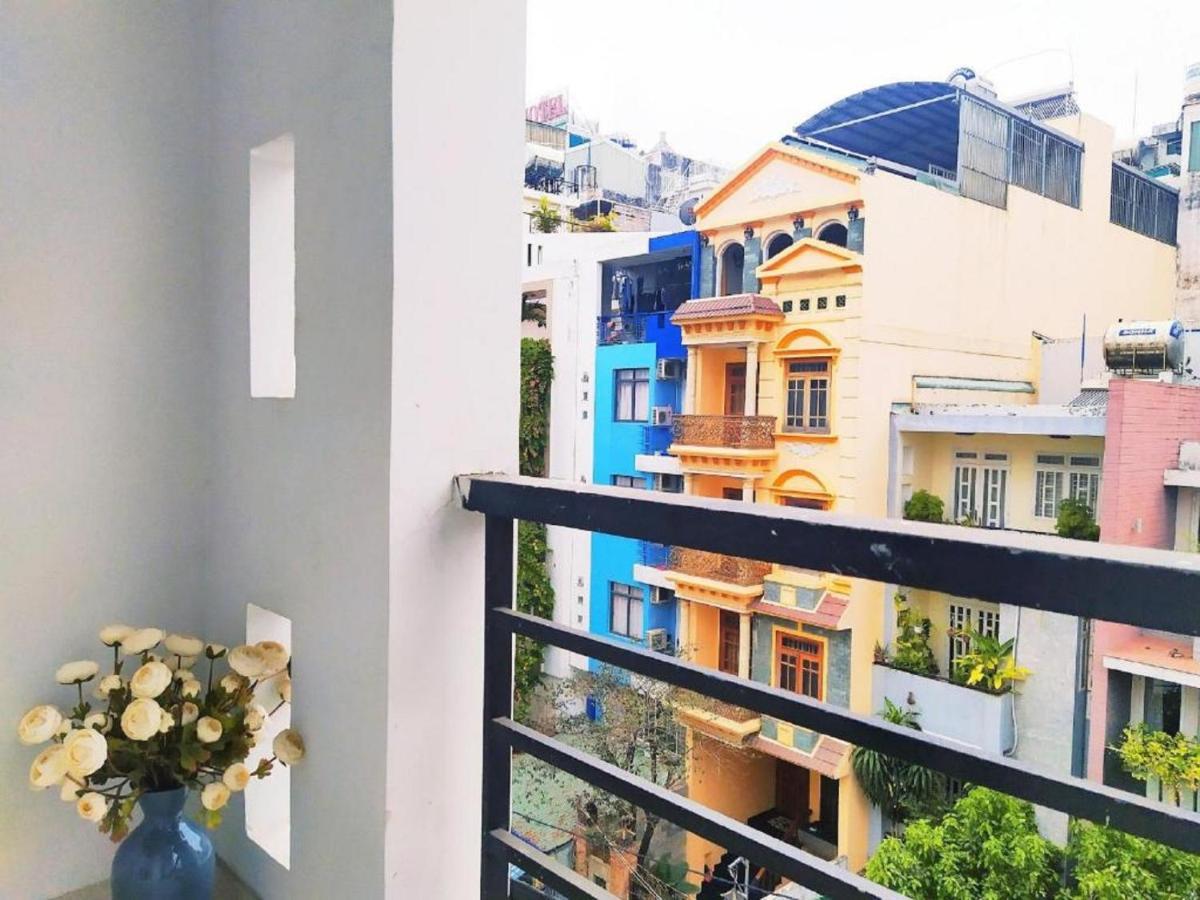Venus Hotel - 2I1A Bạch Đằng P2 Tân Bình Thành Pho Ho Chí Minh Esterno foto